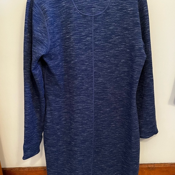 Reversible Tommy Bahama sweater dress - Picture 2 of 5